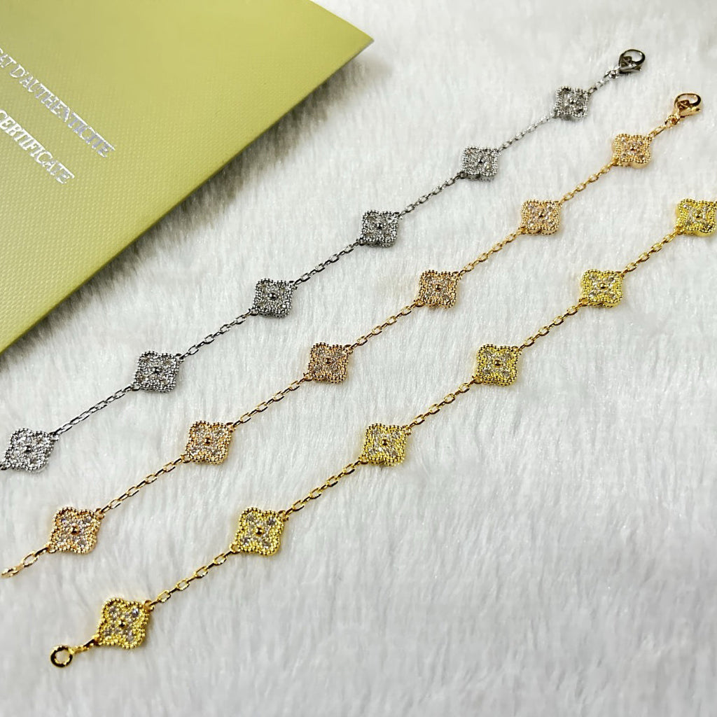 [Cyra] Neues CLOVER 6 MOTIV DIAMANTARMBAND