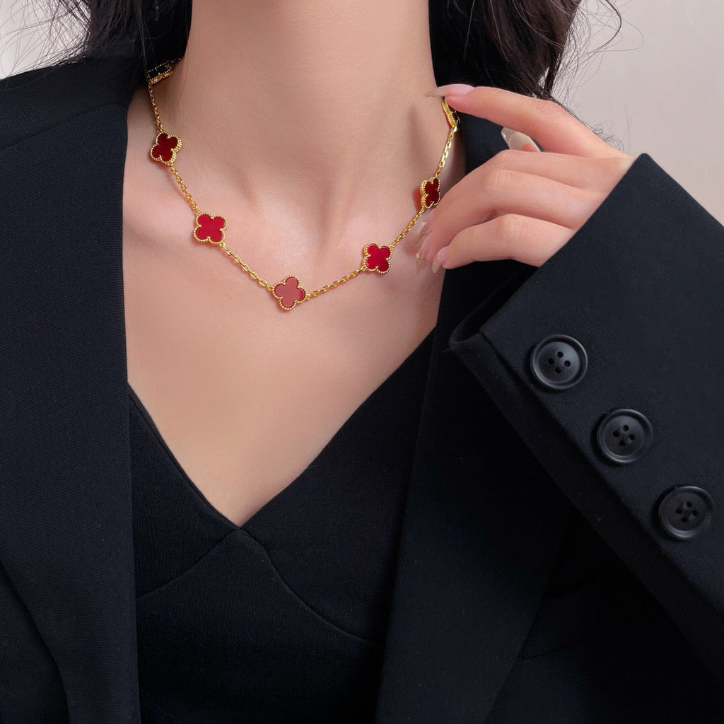 [Cyra]  CLOVER 10 MOTIFS CARNELIAN NECKLACE