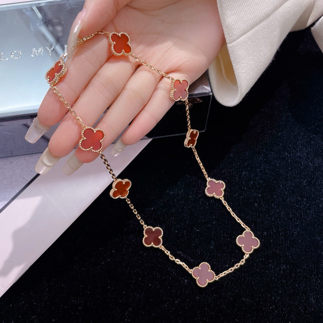 [Cyra]  CLOVER 10 MOTIFS CARNELIAN NECKLACE