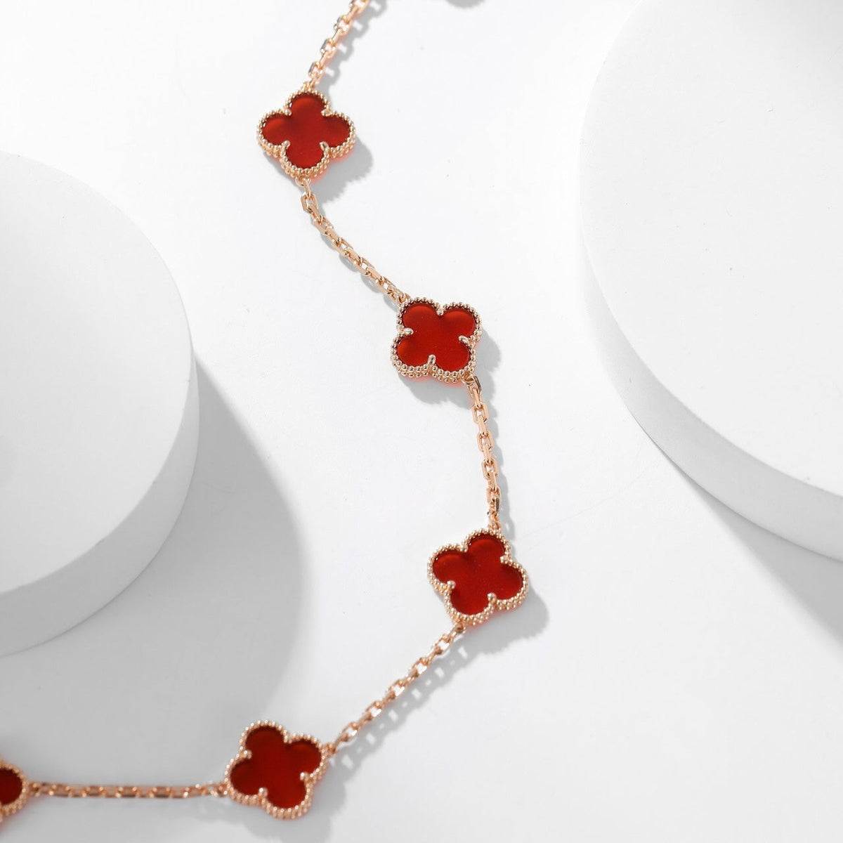 [Cyra]  CLOVER 10 MOTIFS CARNELIAN NECKLACE