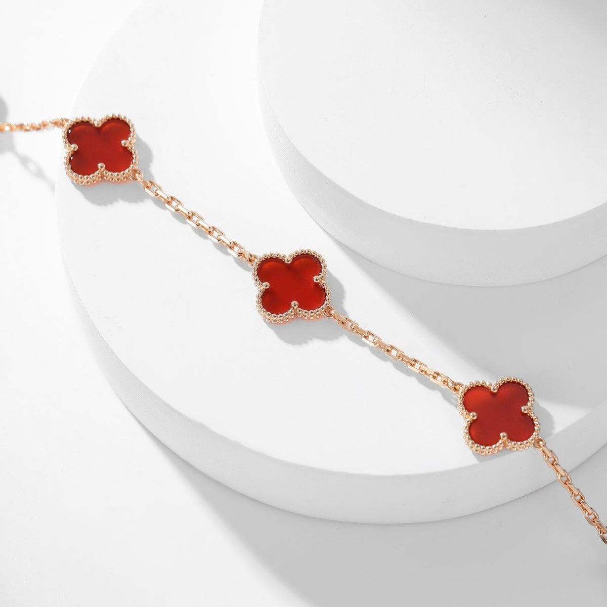[Cyra]  CLOVER 10 MOTIFS CARNELIAN NECKLACE