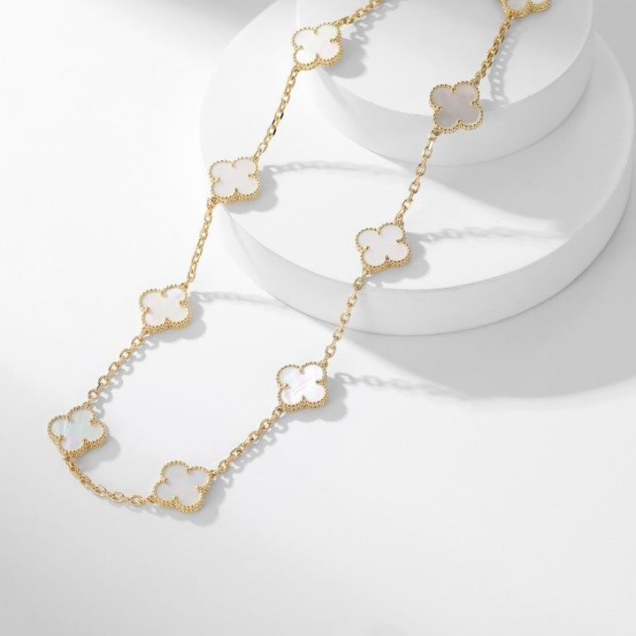 [Cyra]  CLOVER 10 MOTIFS WHITE MOTHER OF PEARL NECKLACE