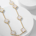 [Cyra]  CLOVER 10 MOTIFS WHITE MOTHER OF PEARL NECKLACE