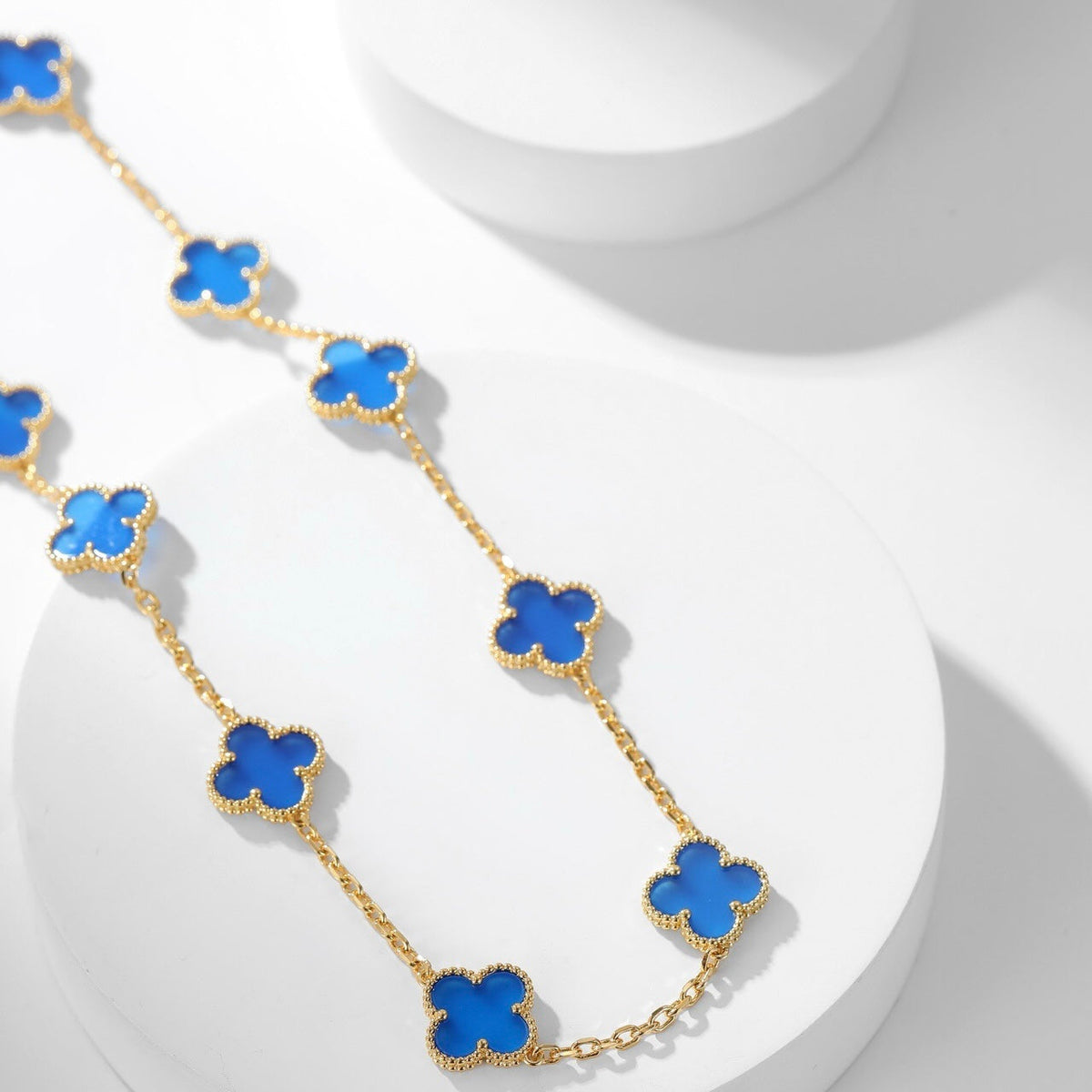 [Cyra]  CLOVER 10 MOTIFS BLUE AGATE NECKLACE