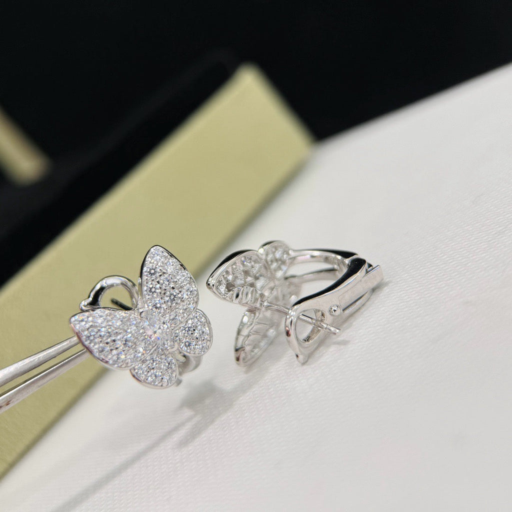 [Cyra]  BUTTERFLY ALL DIAMOND EARRINGS