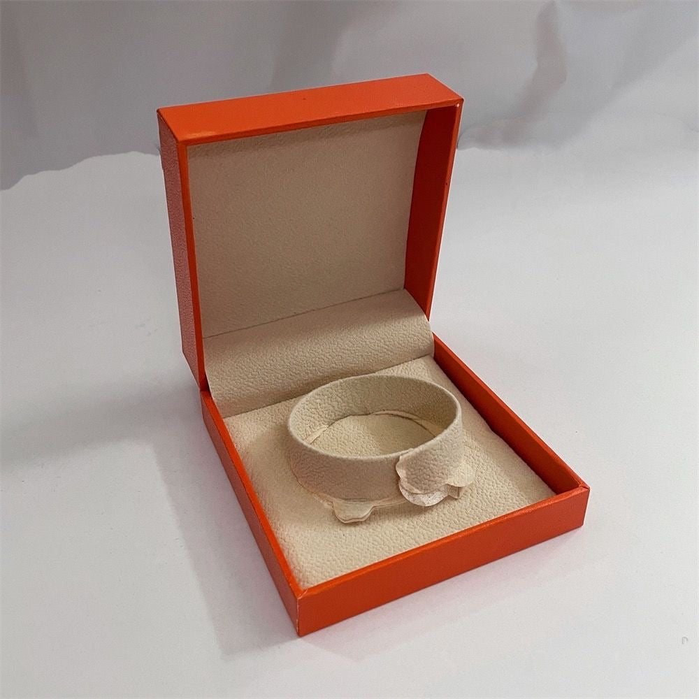 [Cyra]  HM ARMBAND HALSKETTE RING SCHACHTEL GESCHENKTÜTE