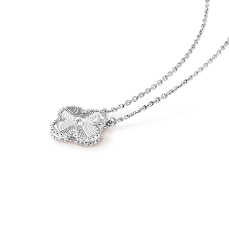 [Cyra] CLOVER 15MM LASER-HALSKETTE SILBER
