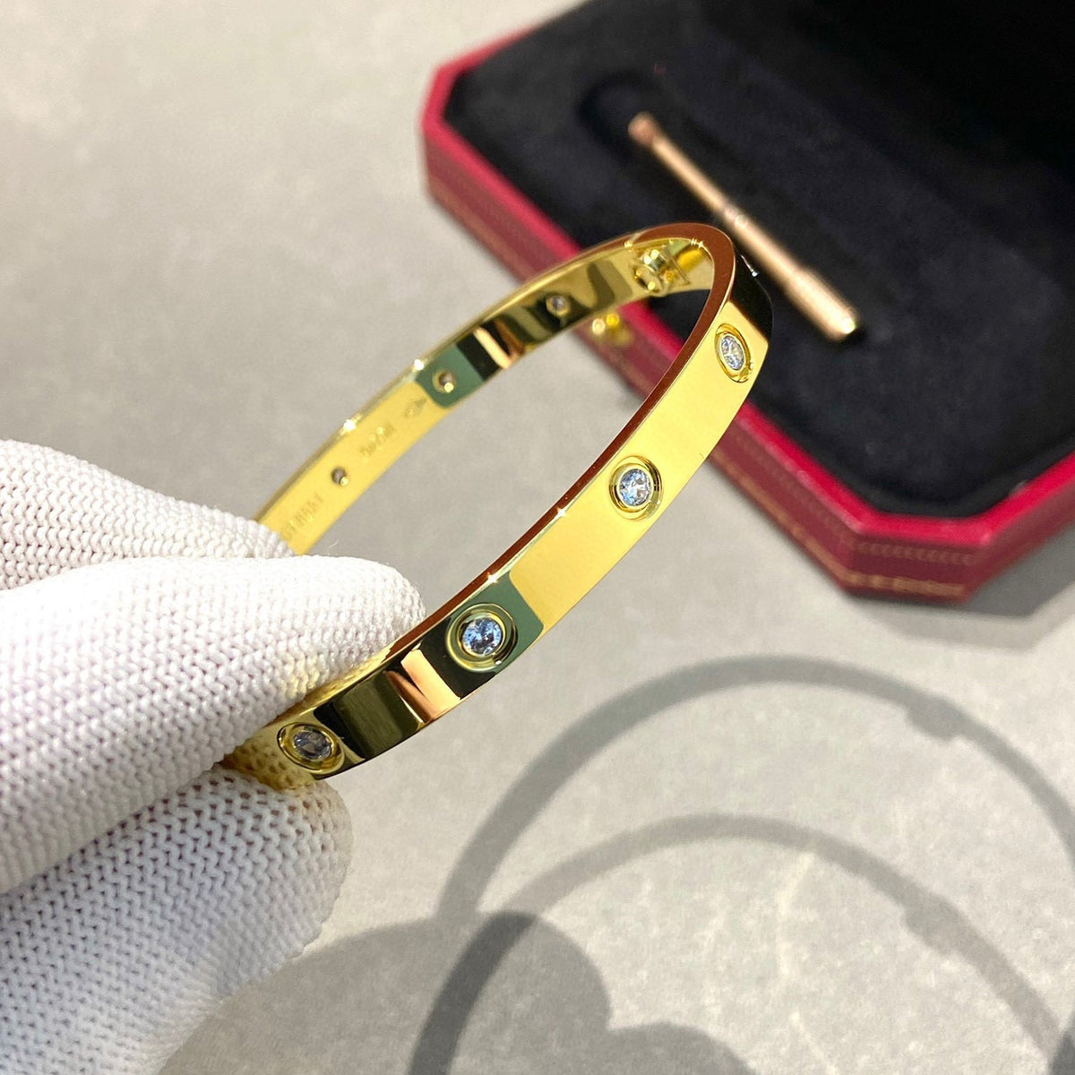 [Cyra]  LOVE BRACELET 6.1MM 10 DIAMONDS