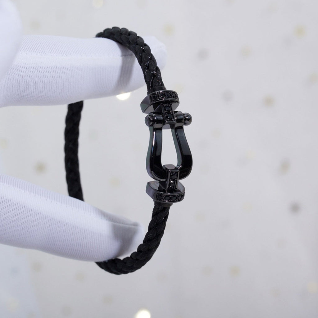 [Cyra]  FORCE LARGE SERIES HORSESHOE BLACK SAMURAI BRACELET