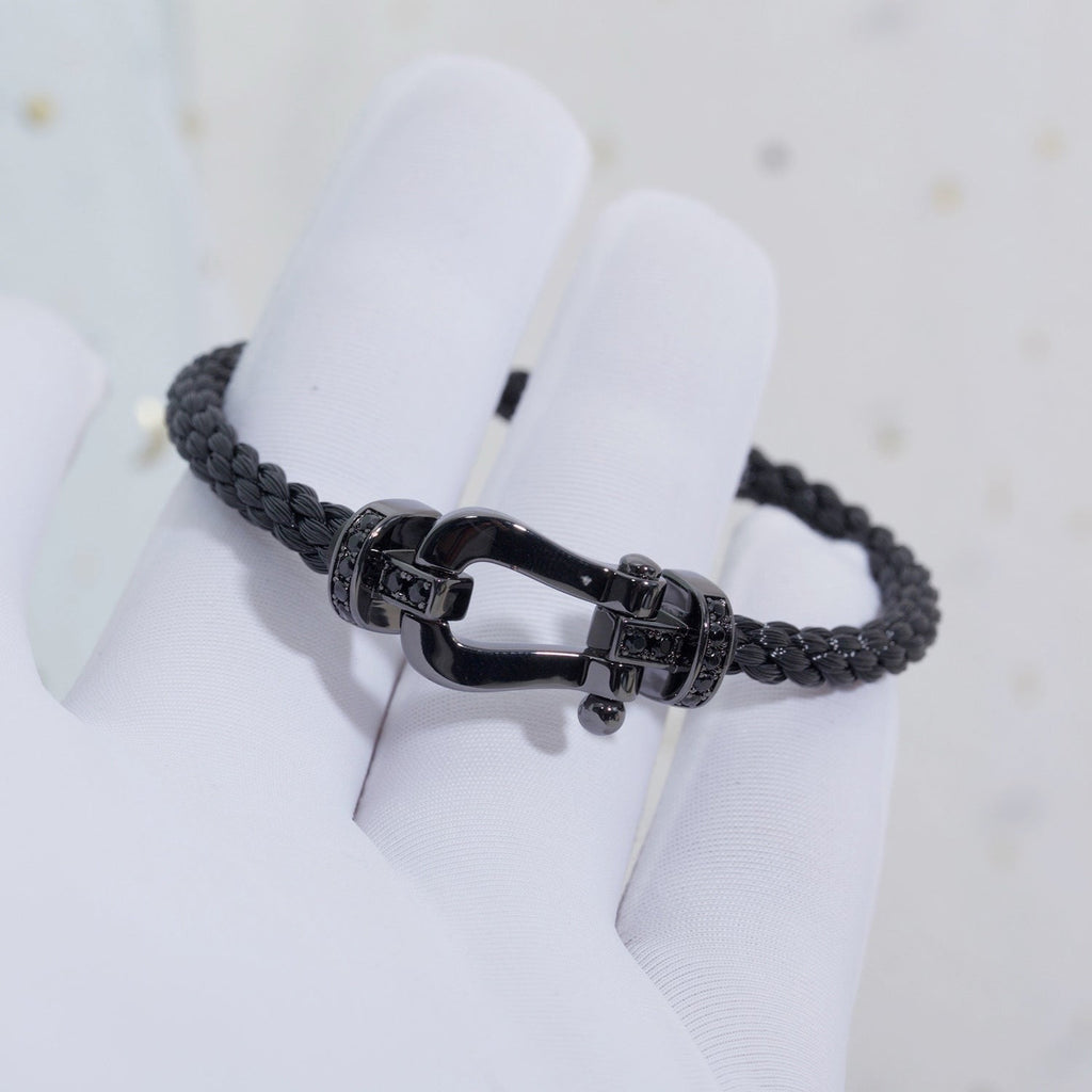 [Cyra]  FORCE LARGE SERIES HORSESHOE BLACK SAMURAI BRACELET