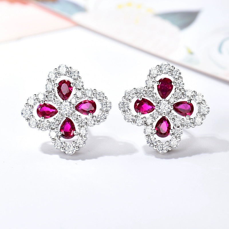 [Cyra]  CREOLEN MIT DURCHGEHENDEM MOTIV UND DIAMANTEN 16MM