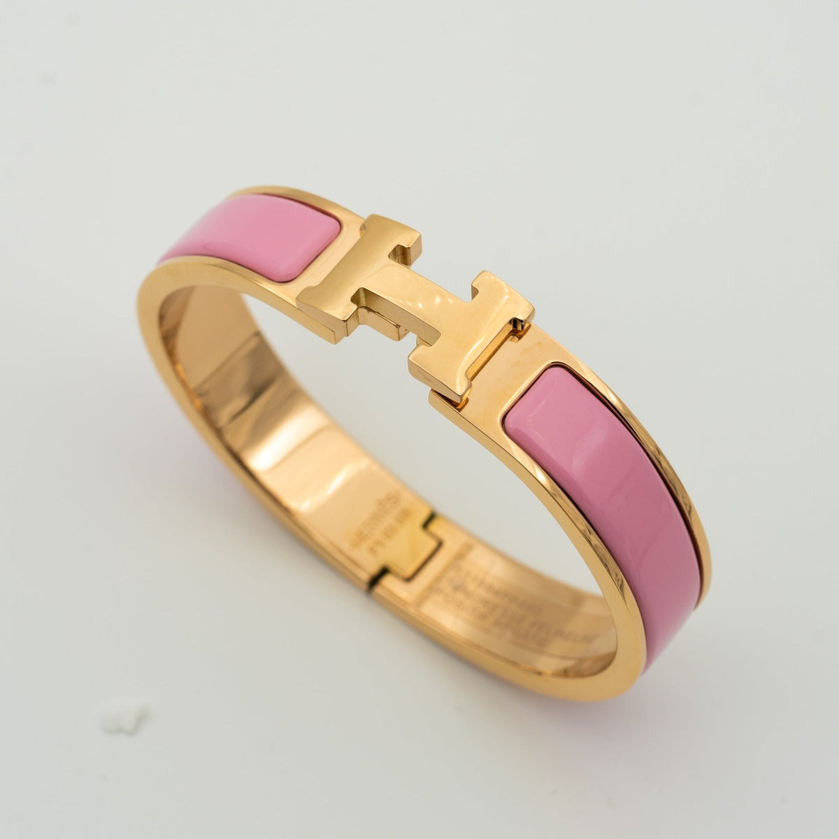 [Cyra]  H PINK ARMBAND