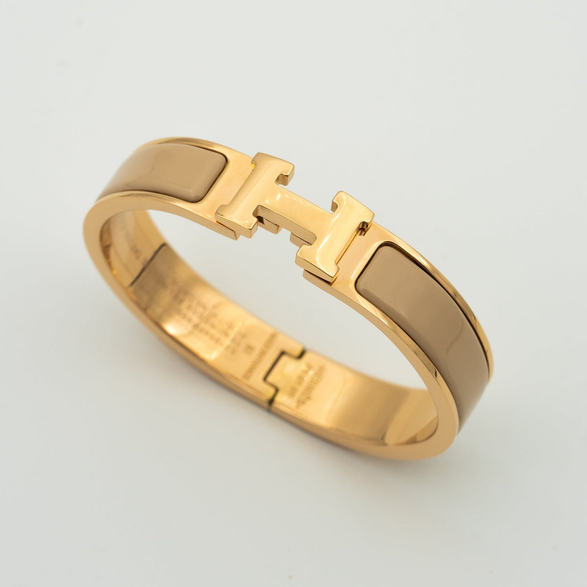[Cyra] H GRAUES ARMBAND