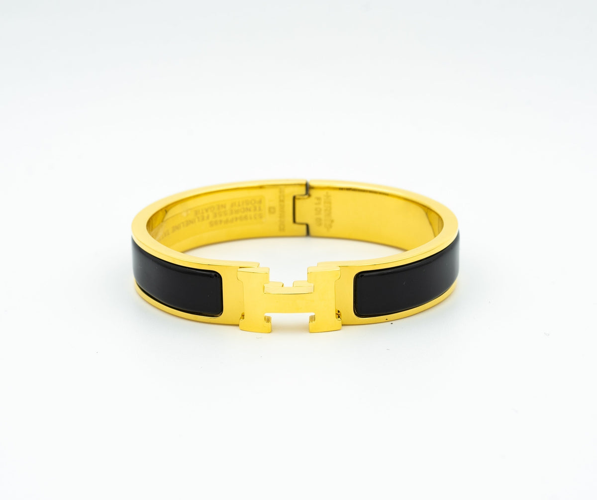 [Cyra]  H BLACK BRACELET