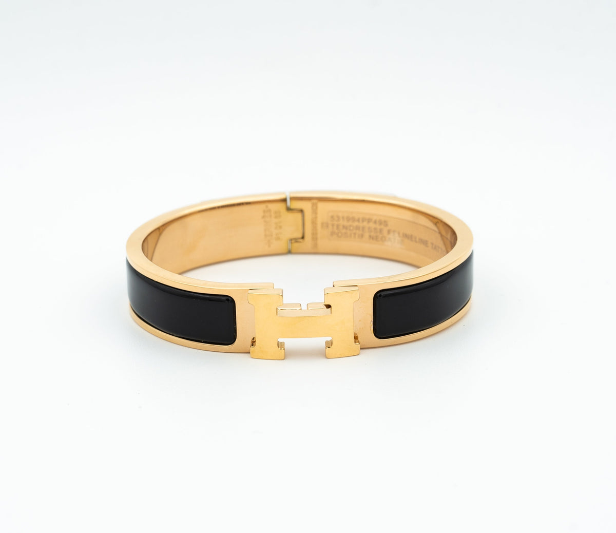 [Cyra]  H BLACK BRACELET