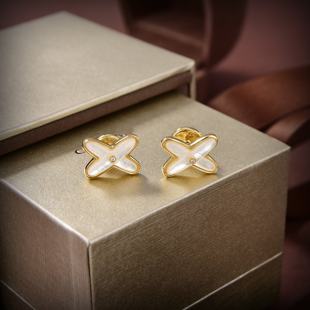 [Cyra]  JEUX DE WHITE MOP GOLD DIAMOND EARRINGS