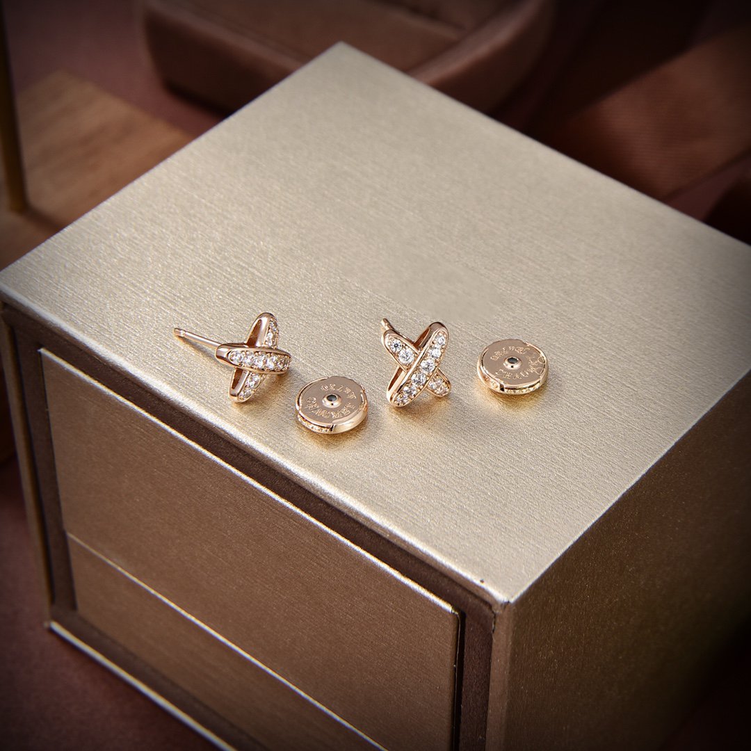 [Cyra]  JEUX DE GOLD DIAMOND EARRINGS
