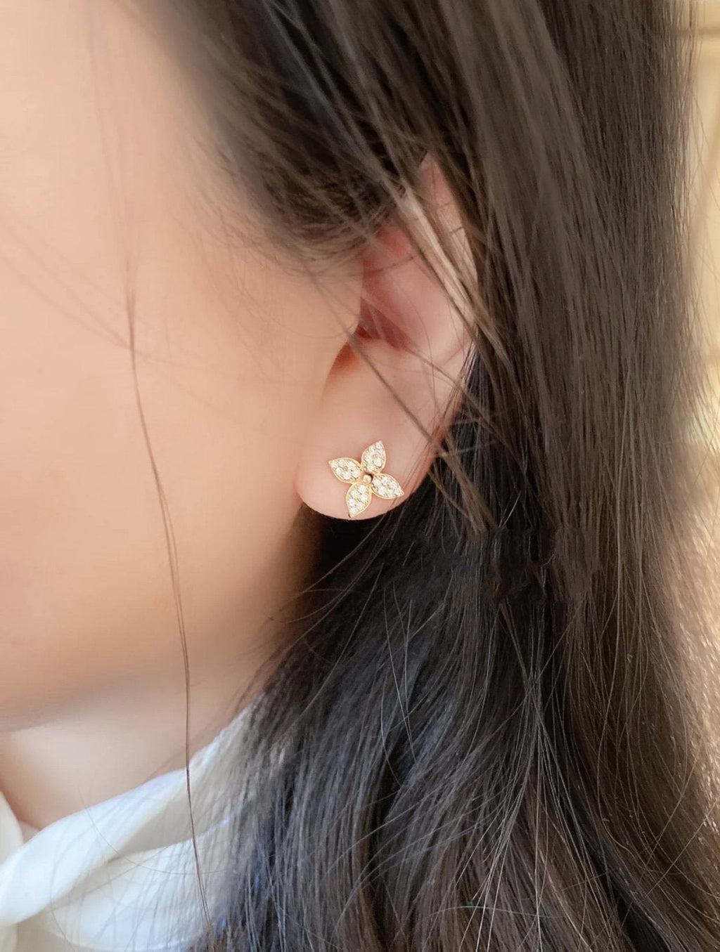 [Cyra]  STAR BLOSSOM STUD EARRINGS PINK GOLD DIAMONDS
