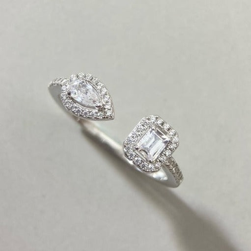 [Cyra] MY TWIN TOI & MOI SILVER DIAMOND RING