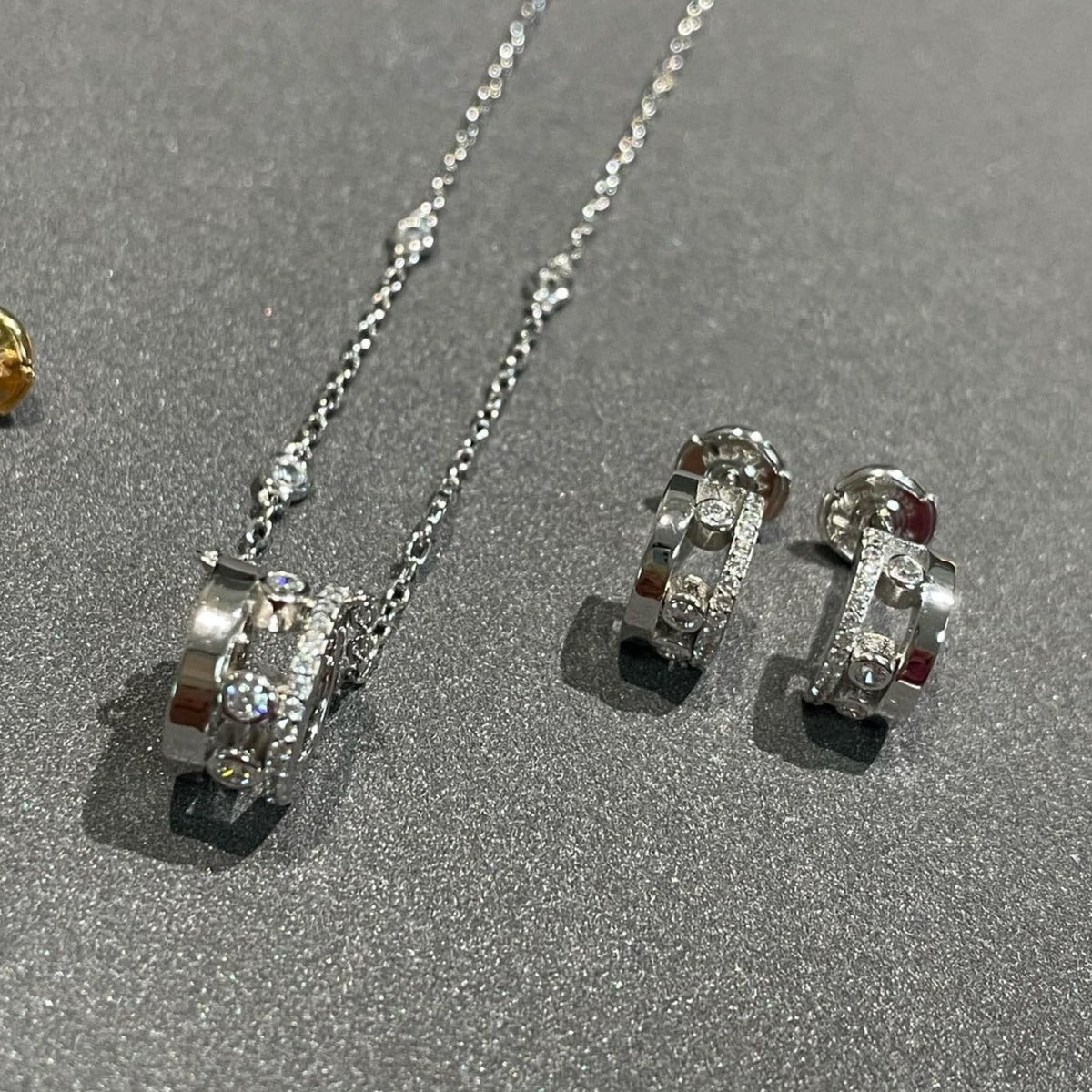 [Cyra] CHAIN MOVE ROMANE PEDAND HALSKETTE