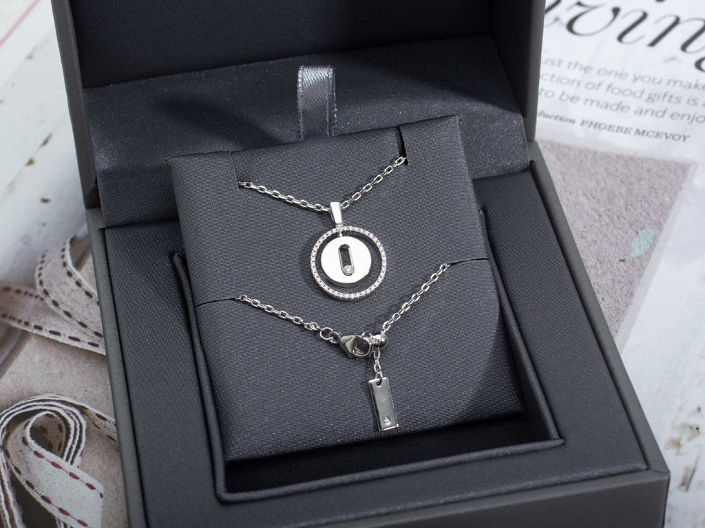 [Cyra]   MOVE PM NECKLACE SILVER DIAMOND