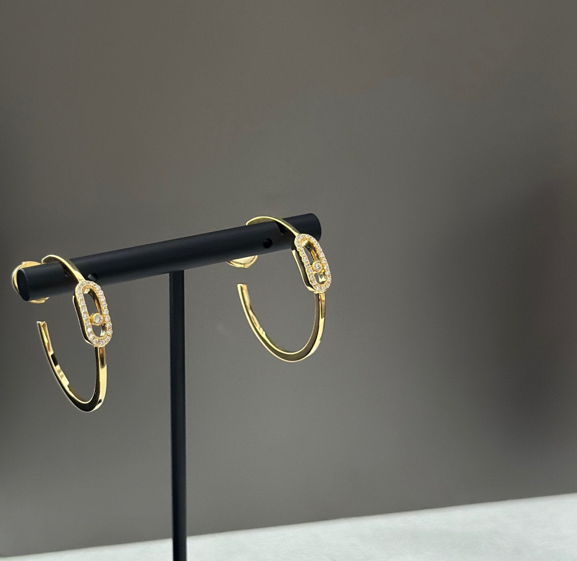 [Cyra] CREOLES MOVE UNO PM DIAMOND EARRINGS
