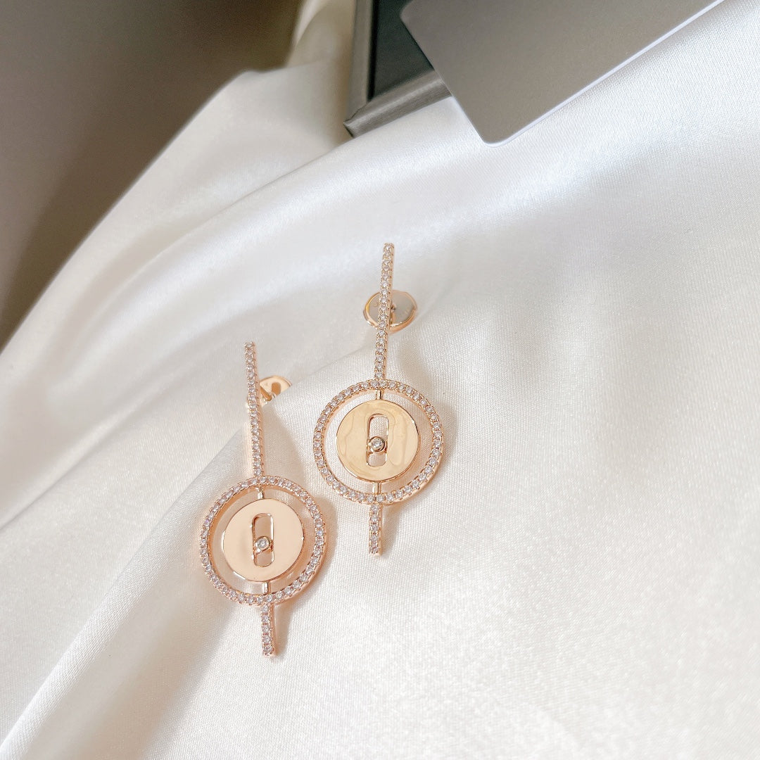 [Cyra]   MOVE ARROW PINK GOLD DIAMOND EARRINGS