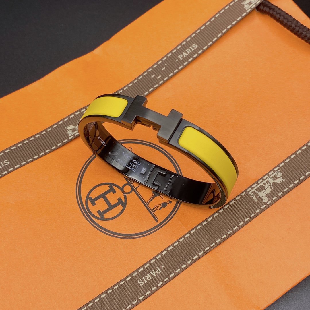 [Cyra]  CLIC HM SO BLACK YELLOW BRACELET