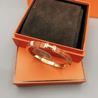 [Cyra] KLASSISCHES HM CLIC ROTES 8MM EMAILLE-ARMBAND