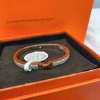 [Cyra]  CLASSIC HM CLIC GREEN 8MM ENAMEL BRACELET