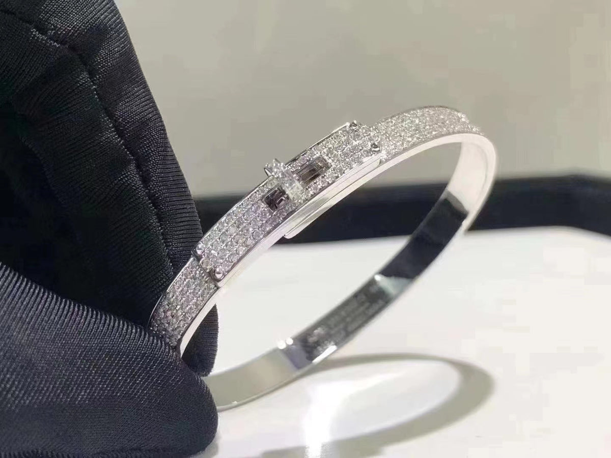 [Cyra]  HM KELLY ARMBAND AUS SILBER MIT VOLLSTÄNDIGEM DIAMANTBESATZ