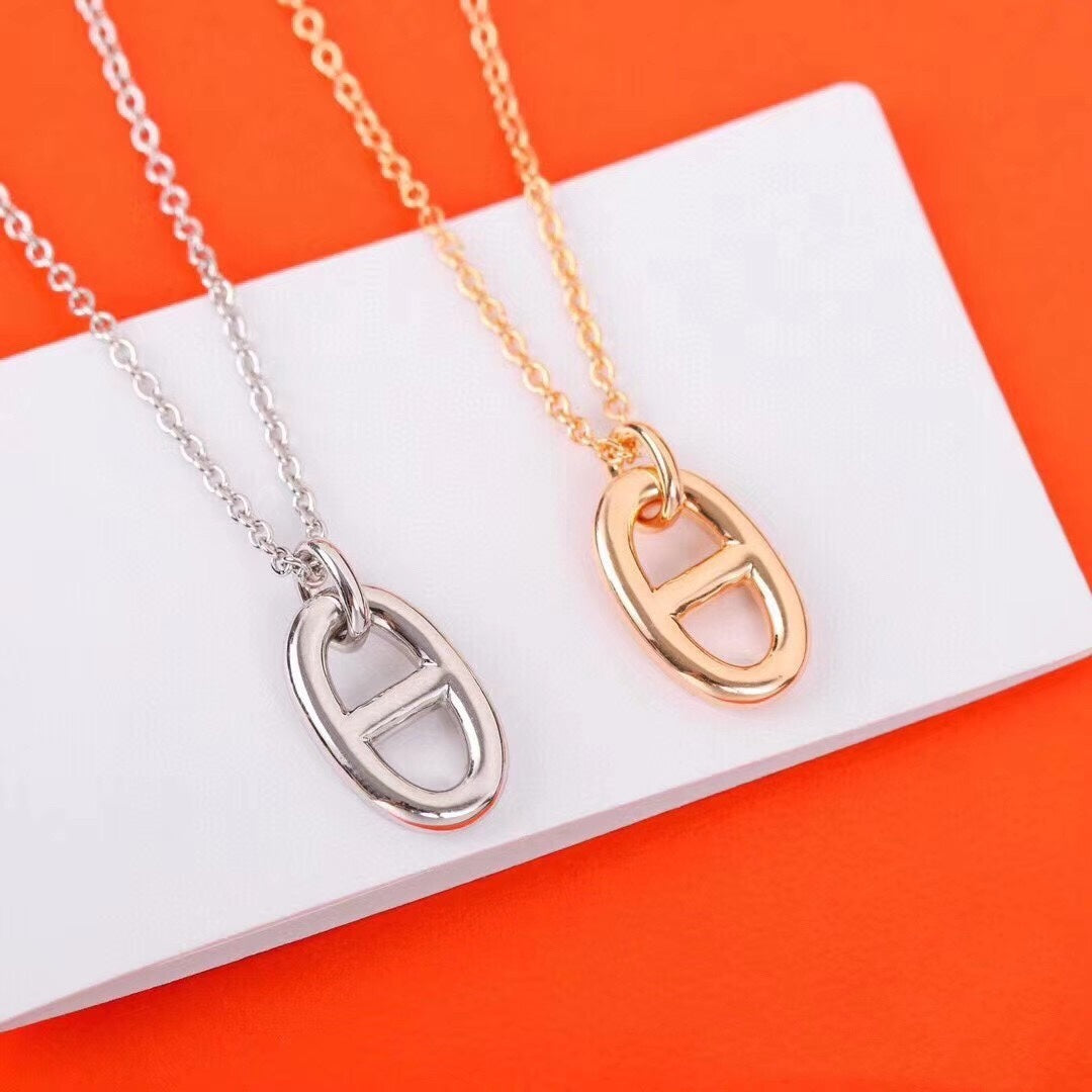 [Cyra]  HM PIG NOSE NECKLACE