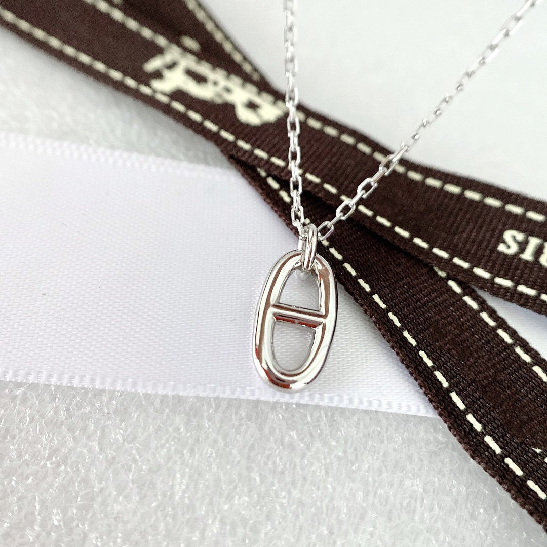 [Cyra]  HM PIG NOSE NECKLACE