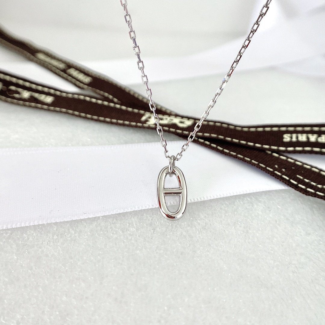 [Cyra]  HM PIG NOSE NECKLACE