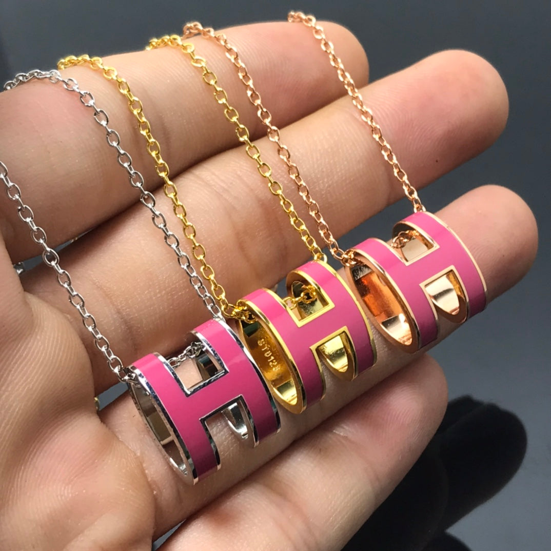 [Cyra]  H NECKLACE PINK