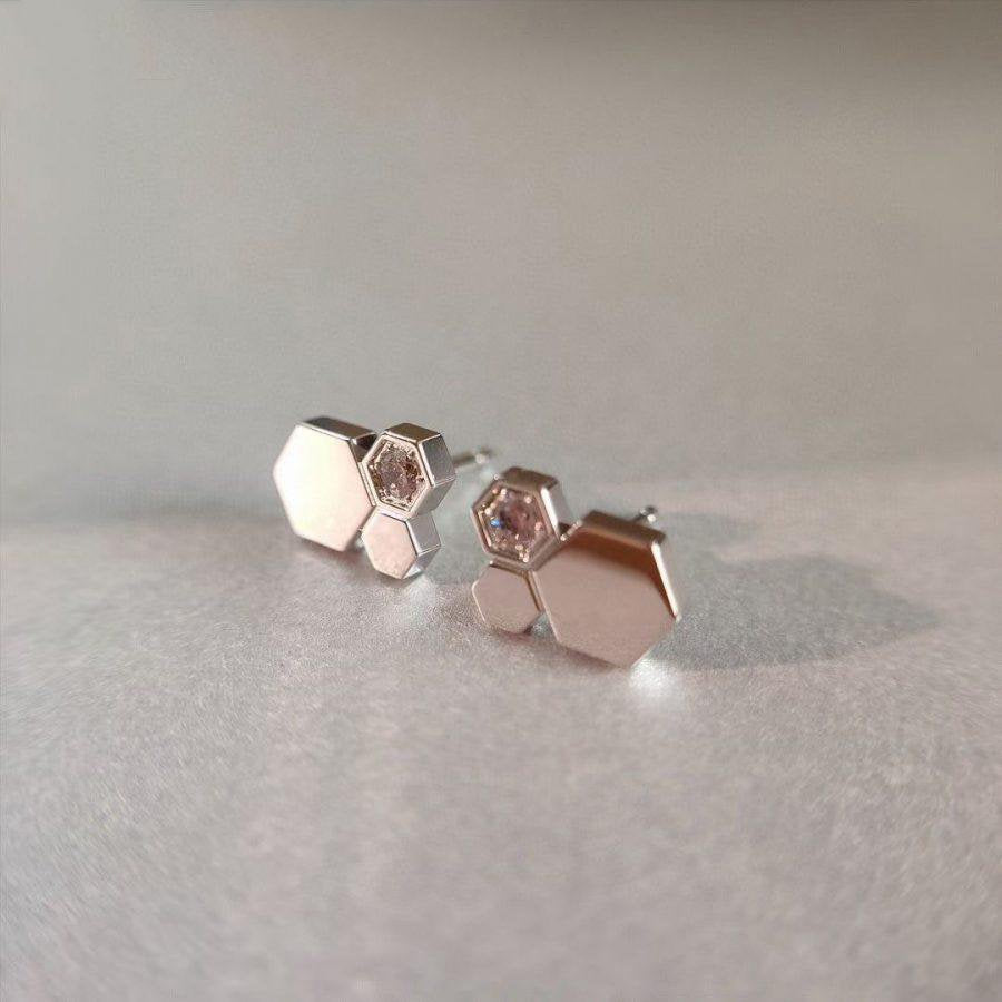 [Cyra]  BEE LOVE SILVER DIAMOND EARRINGS