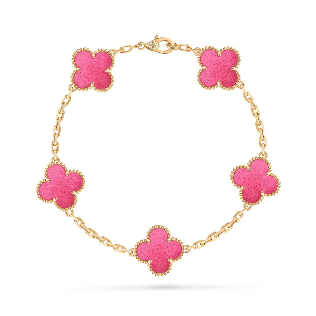 [Cyra] NEW CLOVER 5 MOTIFS PINK ENAMEL BRACELET