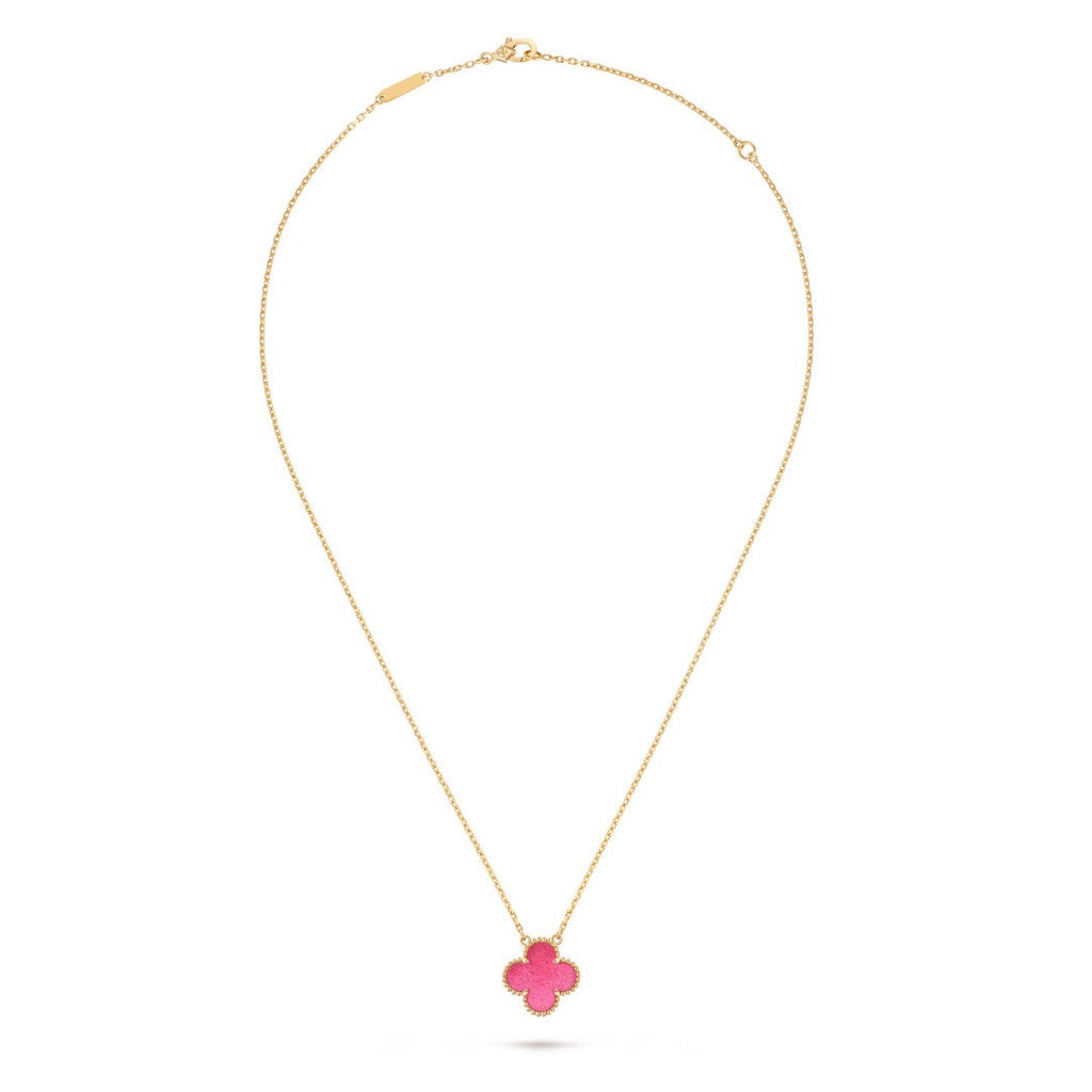 {
  "Cyra": "NEW CLOVER 15MM PINK ENAMEL NECKLACE"
}