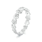 Blumenring mit Zirkonia-Pavé-Besatz als Statement-Bandring