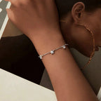 Längenverstellbares Charm-Armband als Geschenk