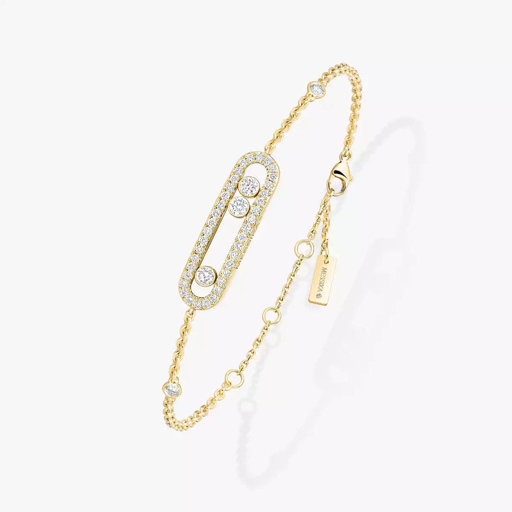 {
  "Cyra": "シラ",
  "Pavé Baby Move Diamond Bracelet": "パヴェ ベビー ムーヴ ダイヤモンド ブレスレット"
}