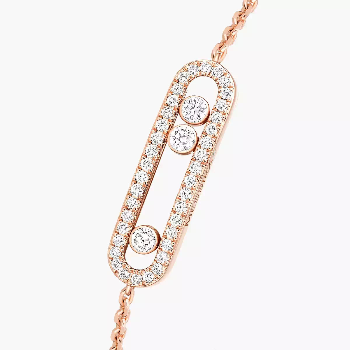 {
  "Cyra": "シラ",
  "Pavé Baby Move Diamond Bracelet": "パヴェ ベビー ムーヴ ダイヤモンド ブレスレット"
}