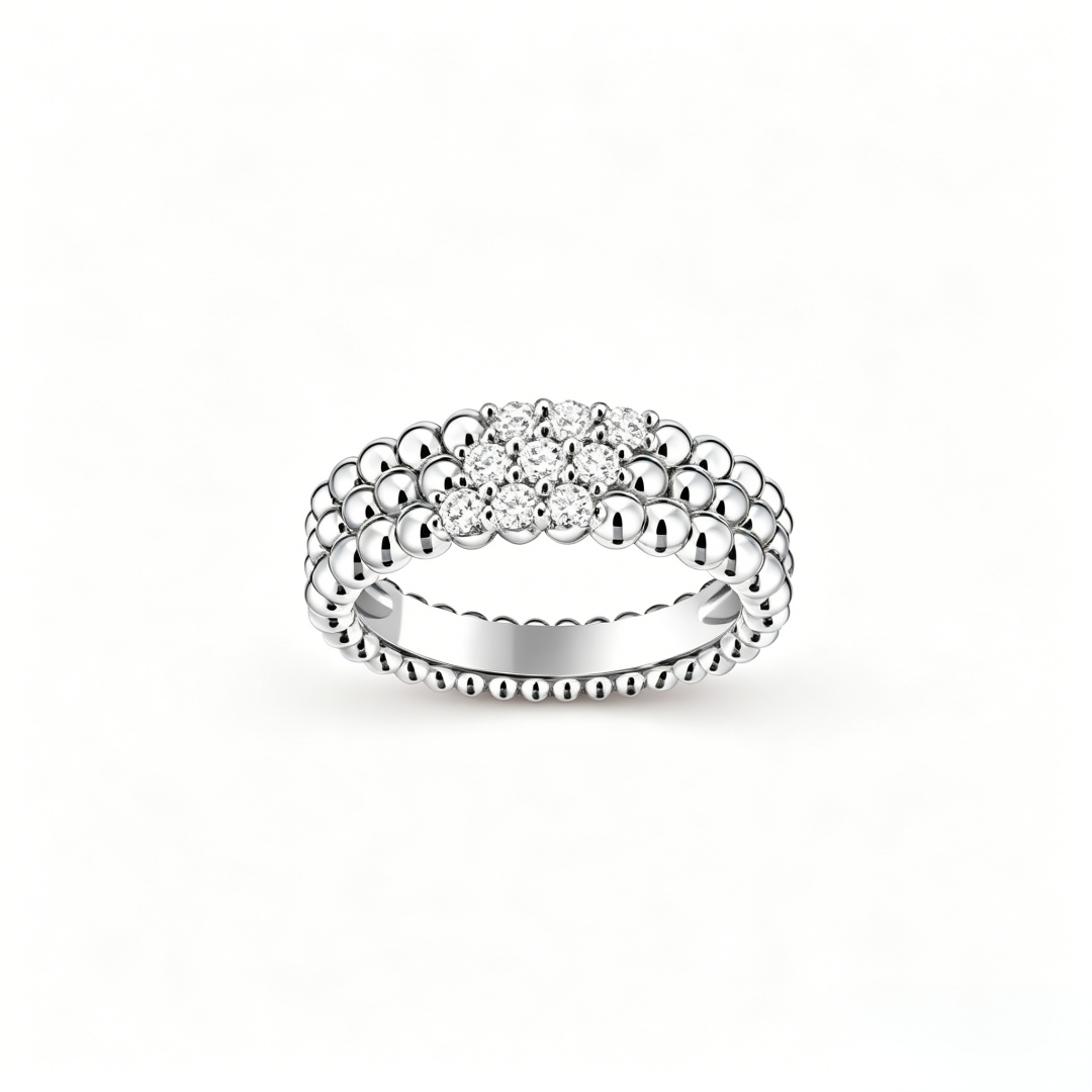 [Cyra]   THREE-ROW DIAMOND RING