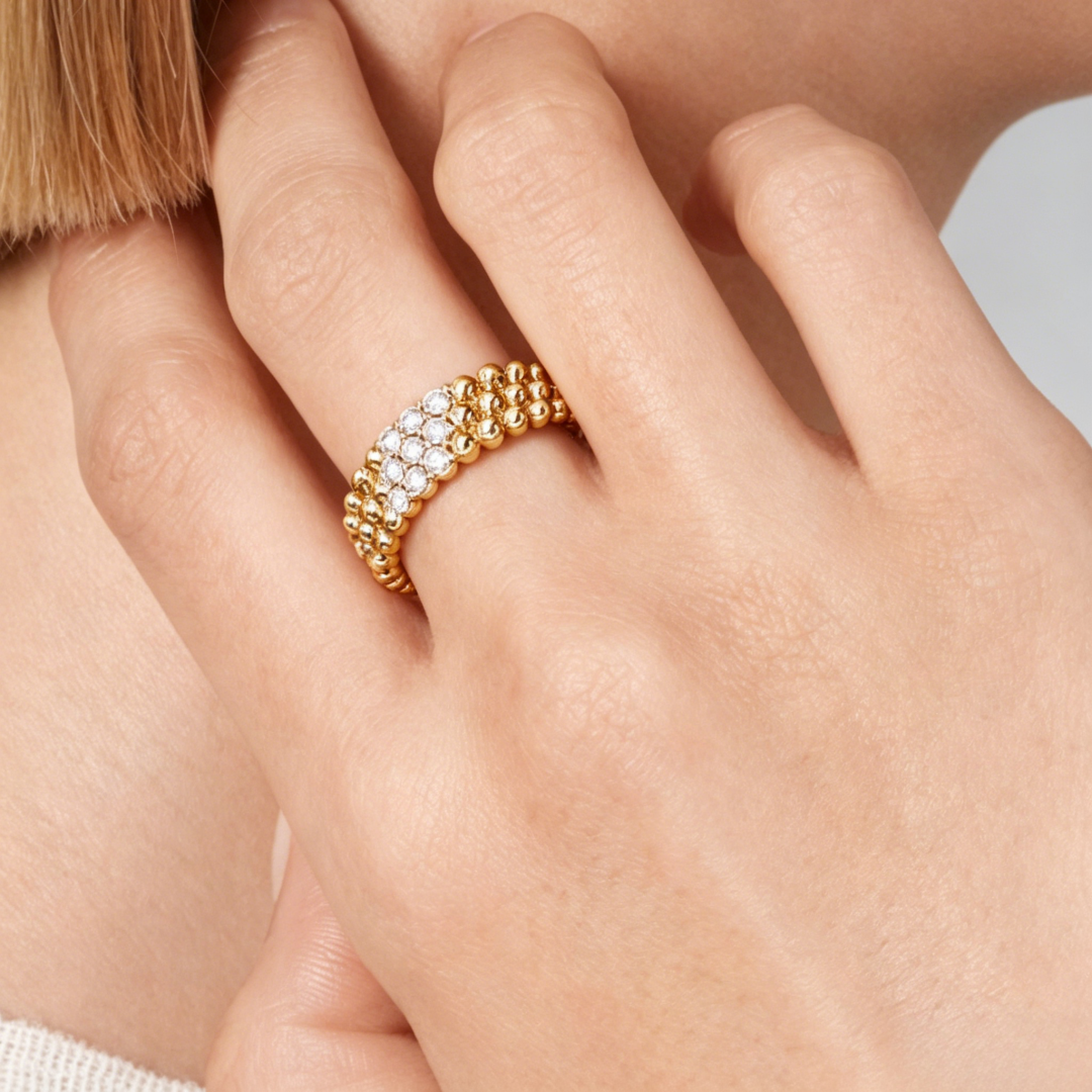 [Cyra]   THREE-ROW DIAMOND RING