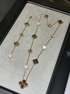 [Cyra]  25 NEW CLOVER 15 MOTIFS GRAY MOTHER-OF-PEARL