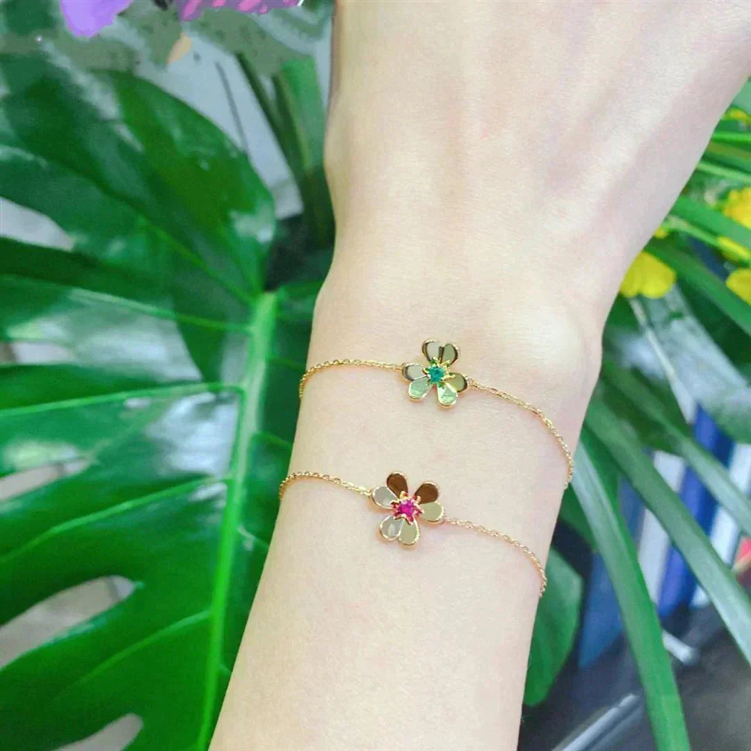 [Cyra]  FRIVOLE GOLD FLOWER PINK MALACHITE BRACELET