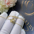 [Cyra]  FRIVOLE GOLD FLOWER PINK MALACHITE BRACELET