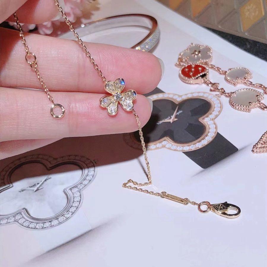 [Cyra] FRIVOLE GOLD-BLUMEN-DIAMANTARMBAND