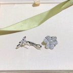 [Cyra]  FRIVOLE SILVER FLOWER DIAMOND EARRINGS