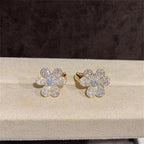 [Cyra]  FRIVOLE GOLD FLOWER DIAMOND EARRINGS
